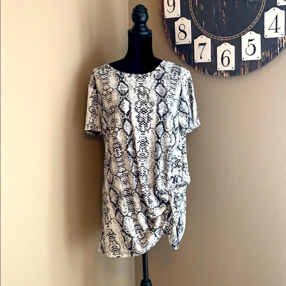 Snake print tunic